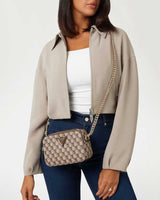 Guess Vikky Large Logolu Çapraz Askılı Çanta