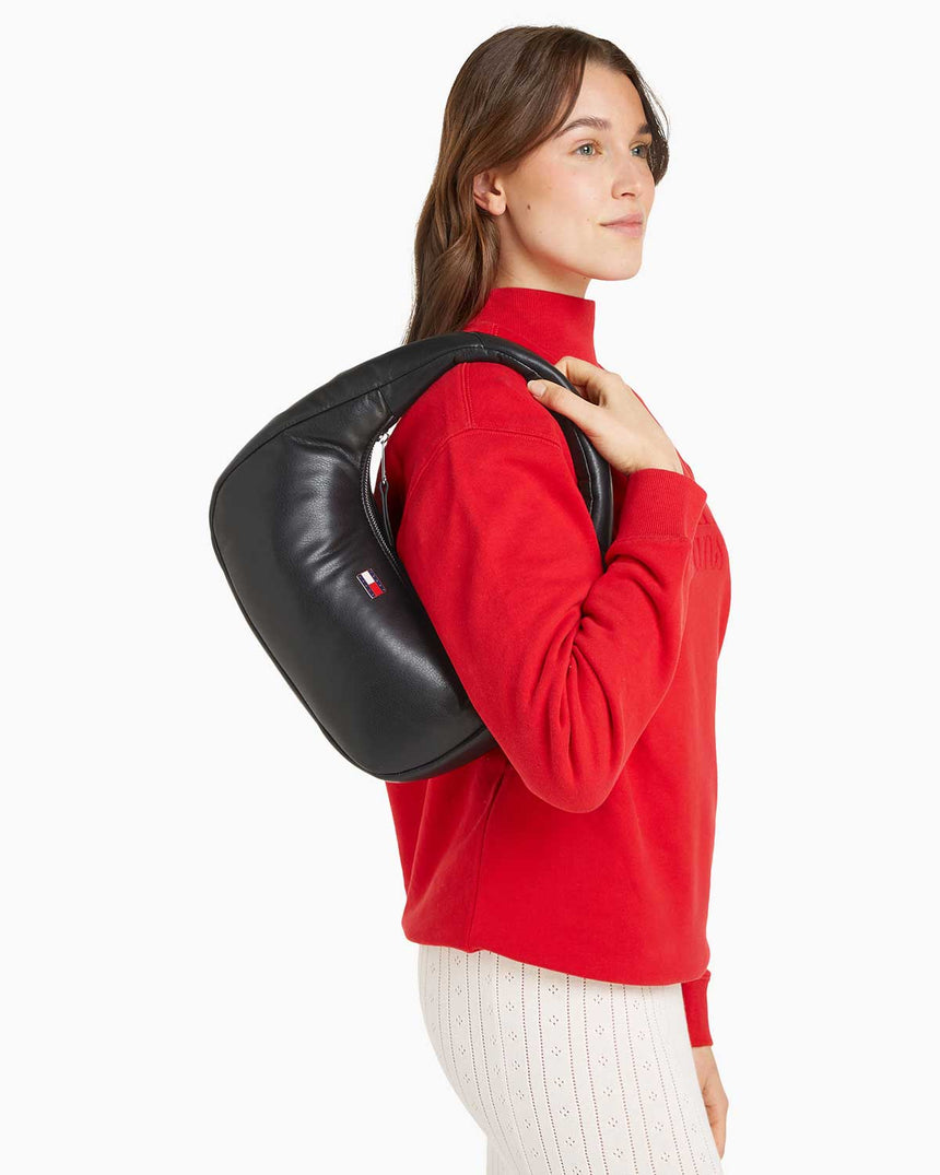 Tommy Hilfiger Pillow Mini Hobo Omuz Çantası Black