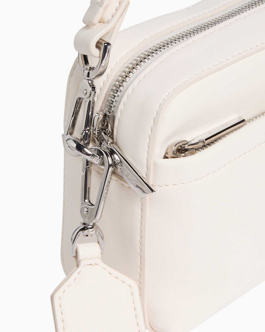 Calvin Klein Must Convertible Camera Bag Chalk