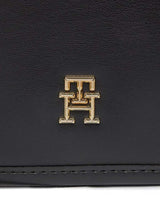 Tommy Hilfiger City Kadın Çapraz Askılı Çanta Black