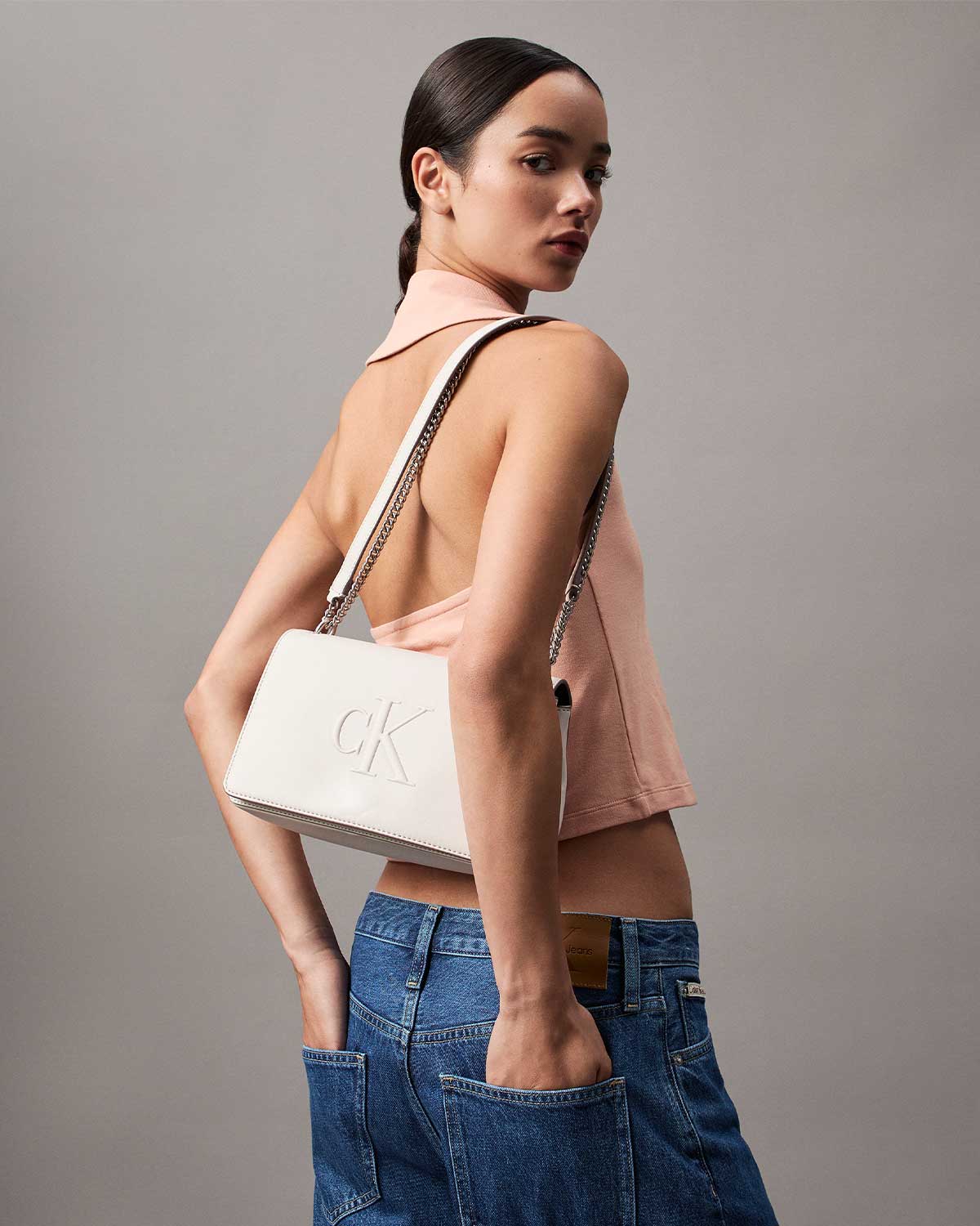 Calvin Klein Sculpted Flap Çapraz Askılı Çanta Wind Chime - ECANTA