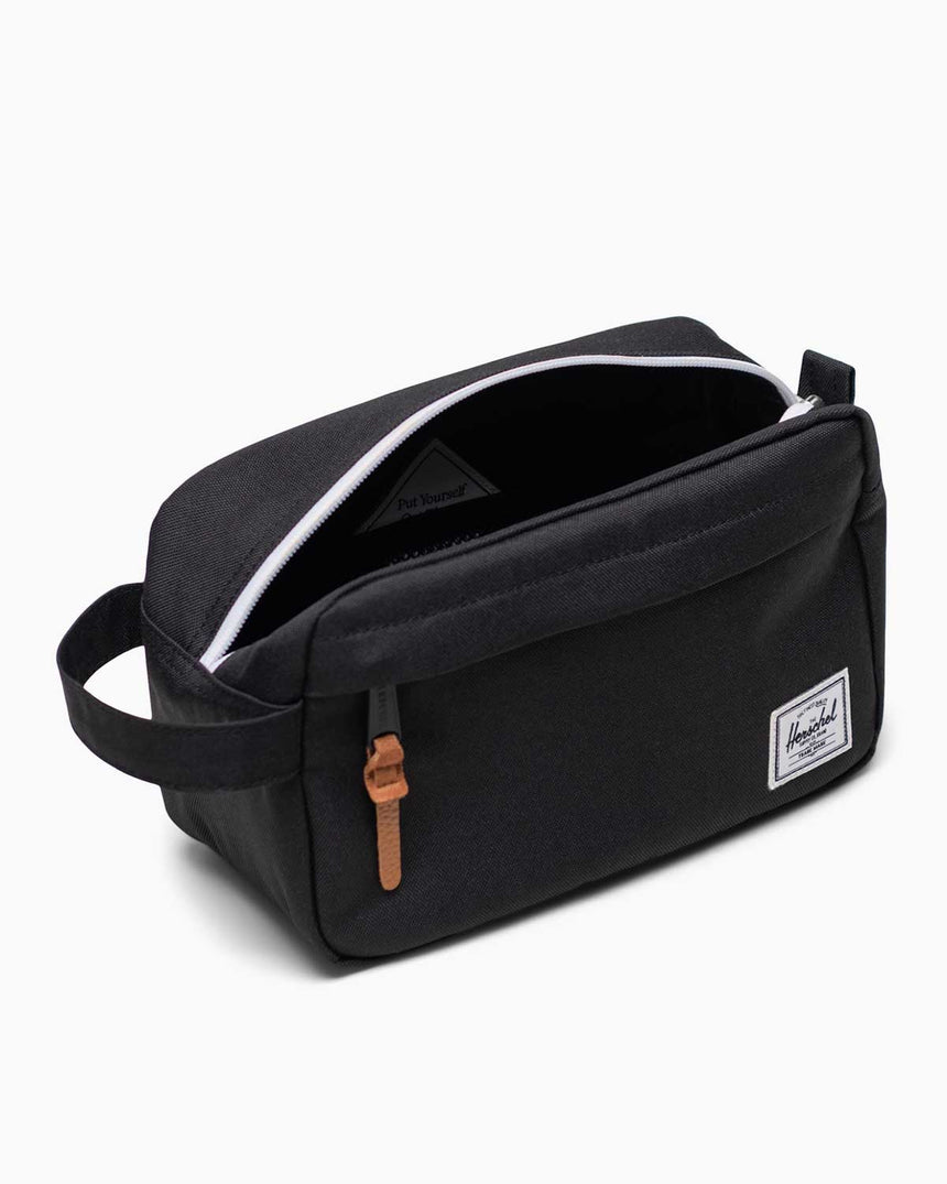 Herschel Chapter Travel Kit El Çantası
