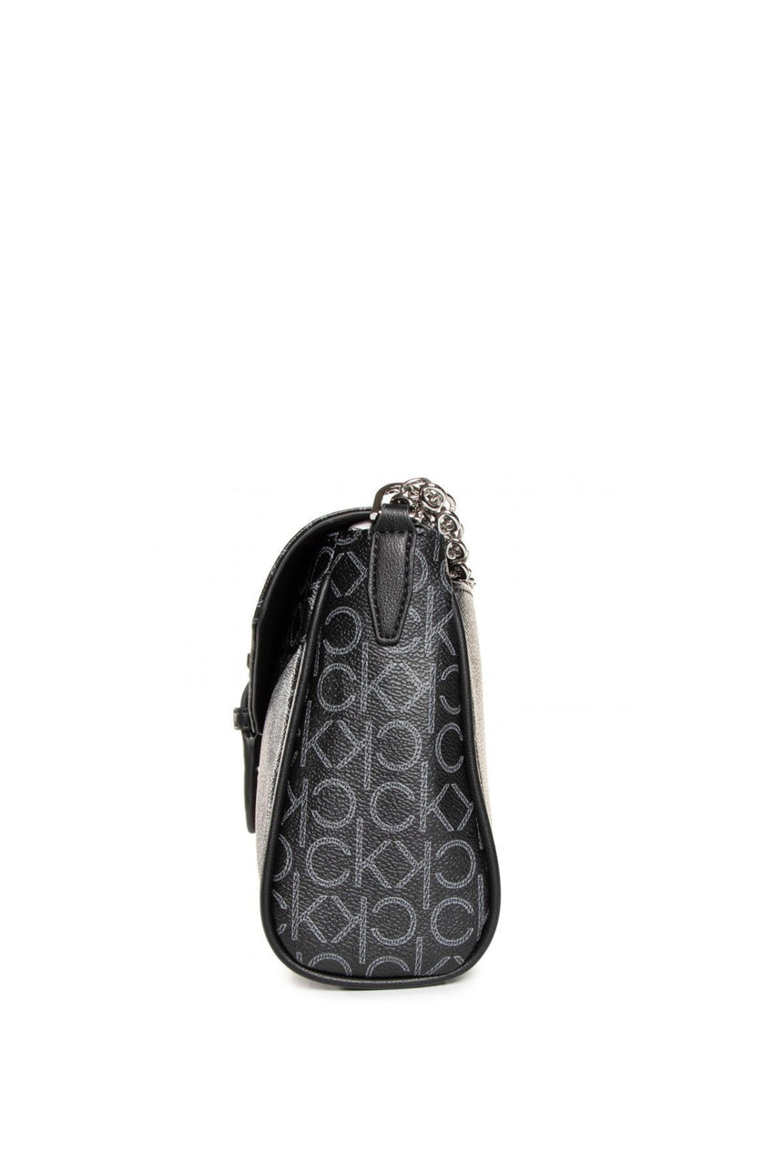 Calvin Klein Ew Conv Flap Md Çapraz Askılı Kadın Çantası Black Mono Mix
