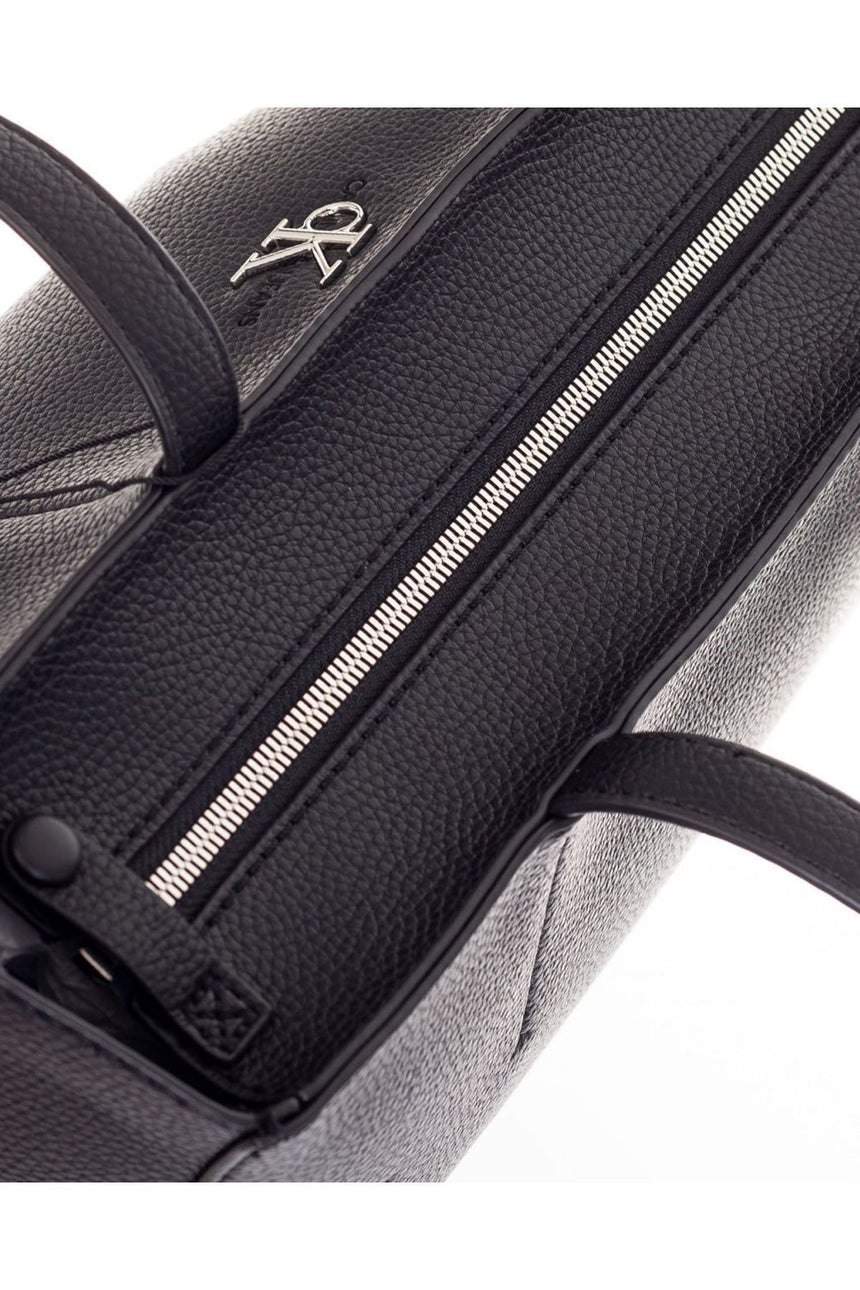 Calvin Klein Shopper 29 Kadın Omuz Çantası Black