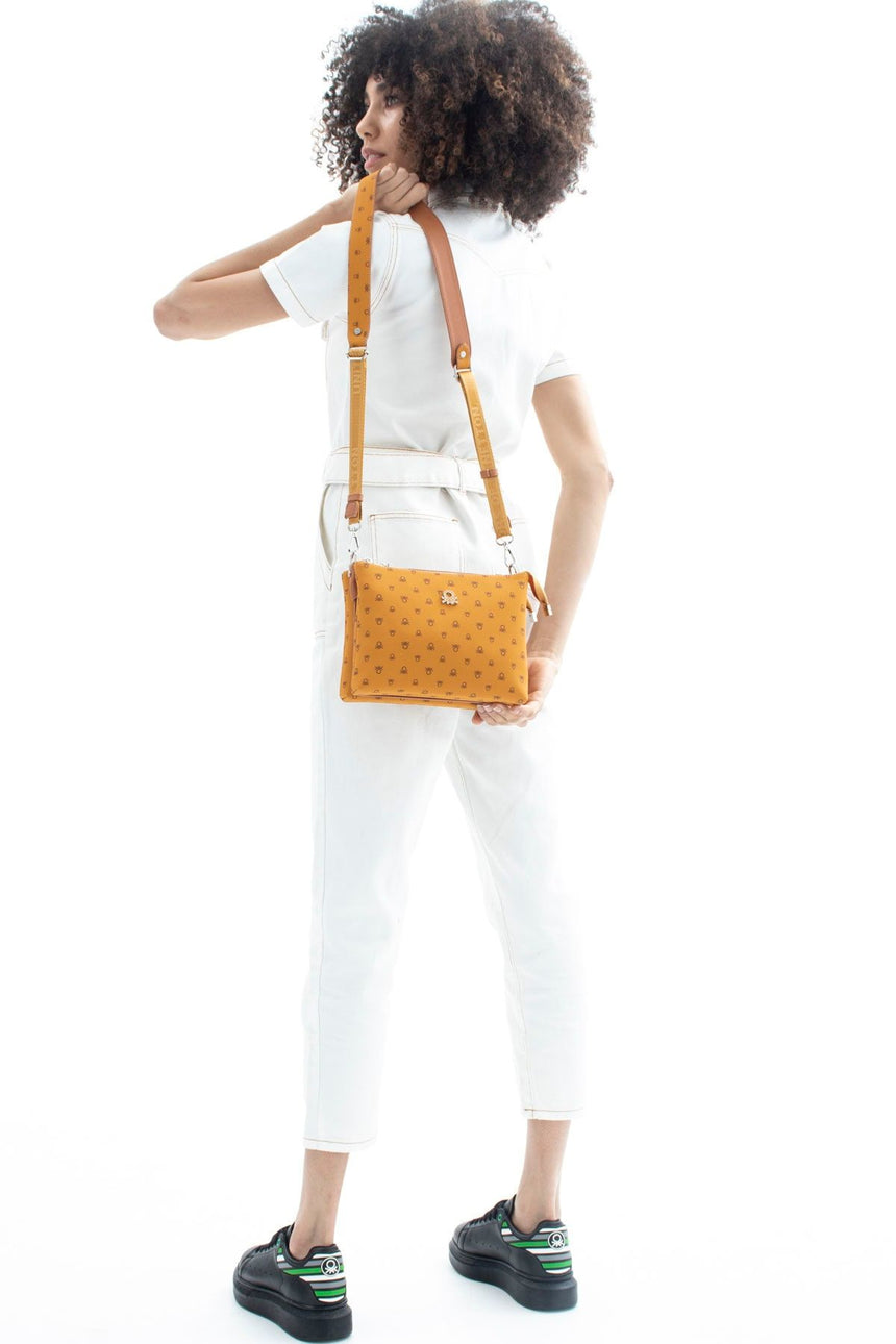 Benetton Mini Logo Baskılı Çapraz Askılı Kadın Çantası Hardal - Camel