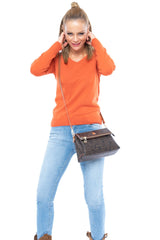 Benetton Kapaklı Çapraz Askılı Çanta Kahve - Taba