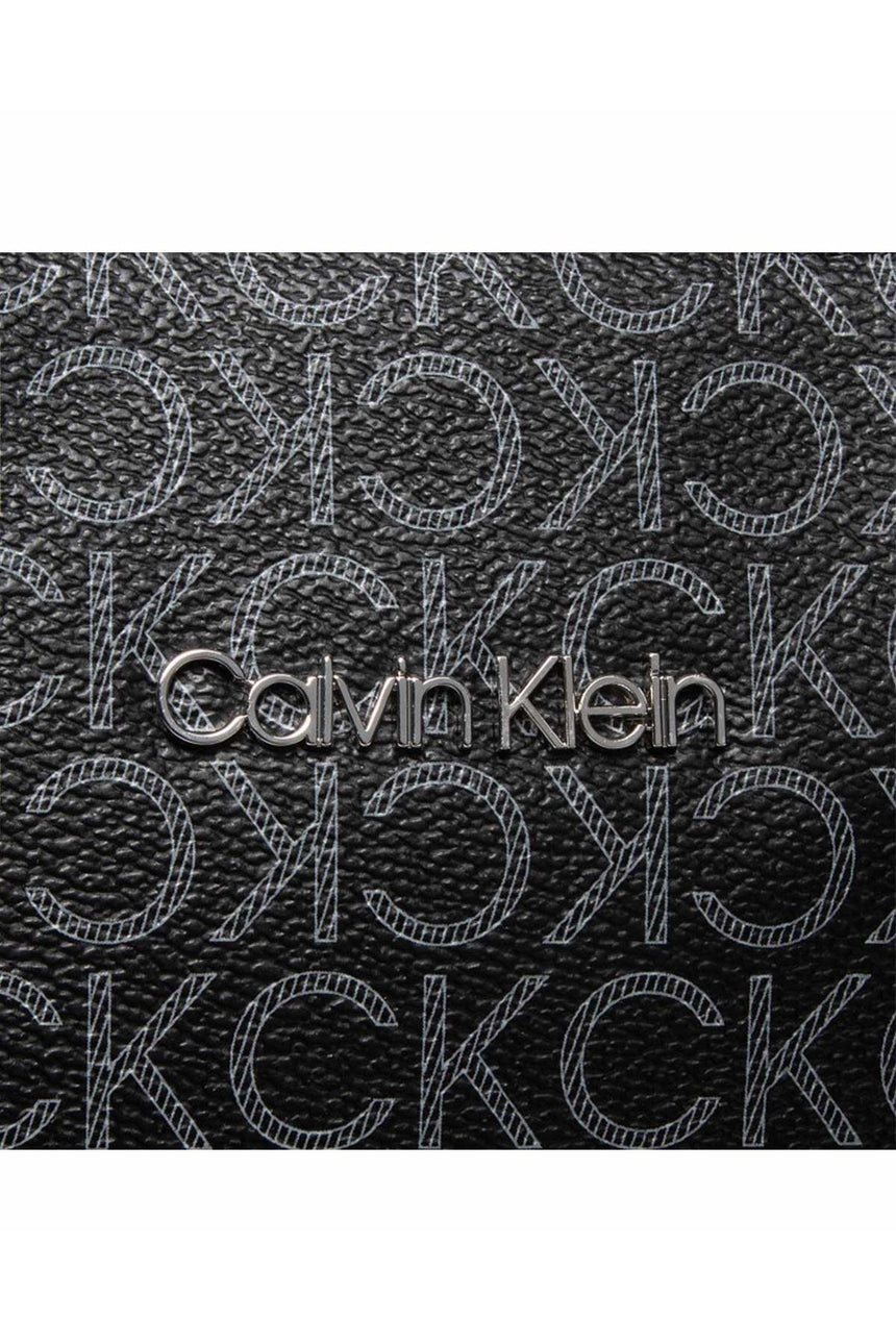 Calvin Klein Ck Must Shopper Md Mono Kadın Omuz Çantası Black Mono