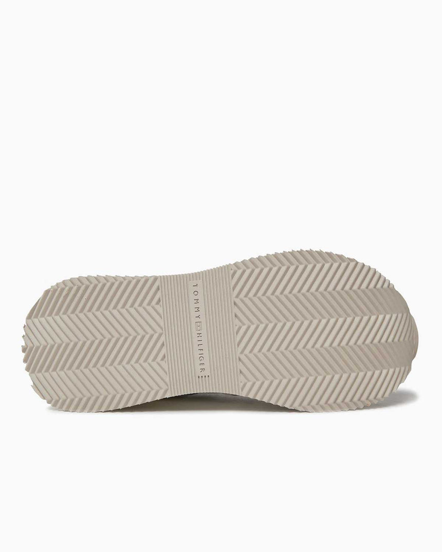 Tommy Hilfiger Elevated Feminine Runner Sneakers Ecru