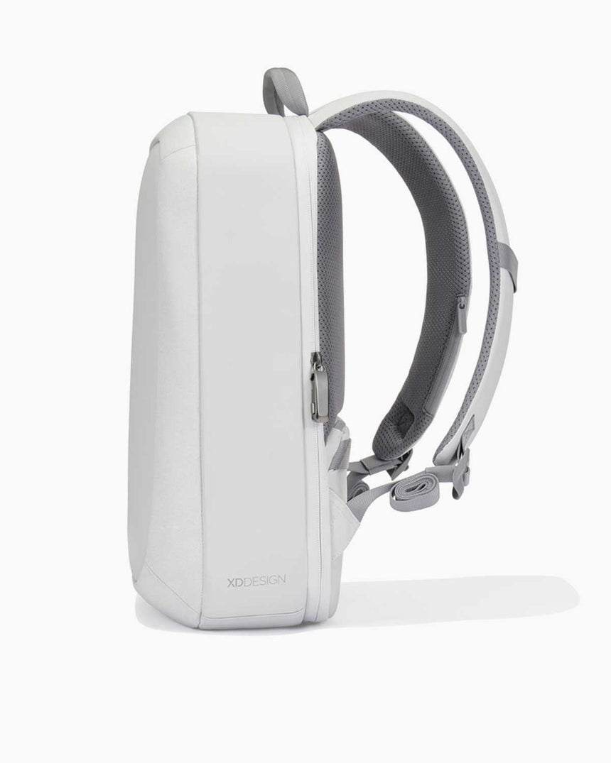 XD Design Bobby Edge 16 Inc 17L Uyumlu Hırsızlık Korumalı Sırt Çantası Off White