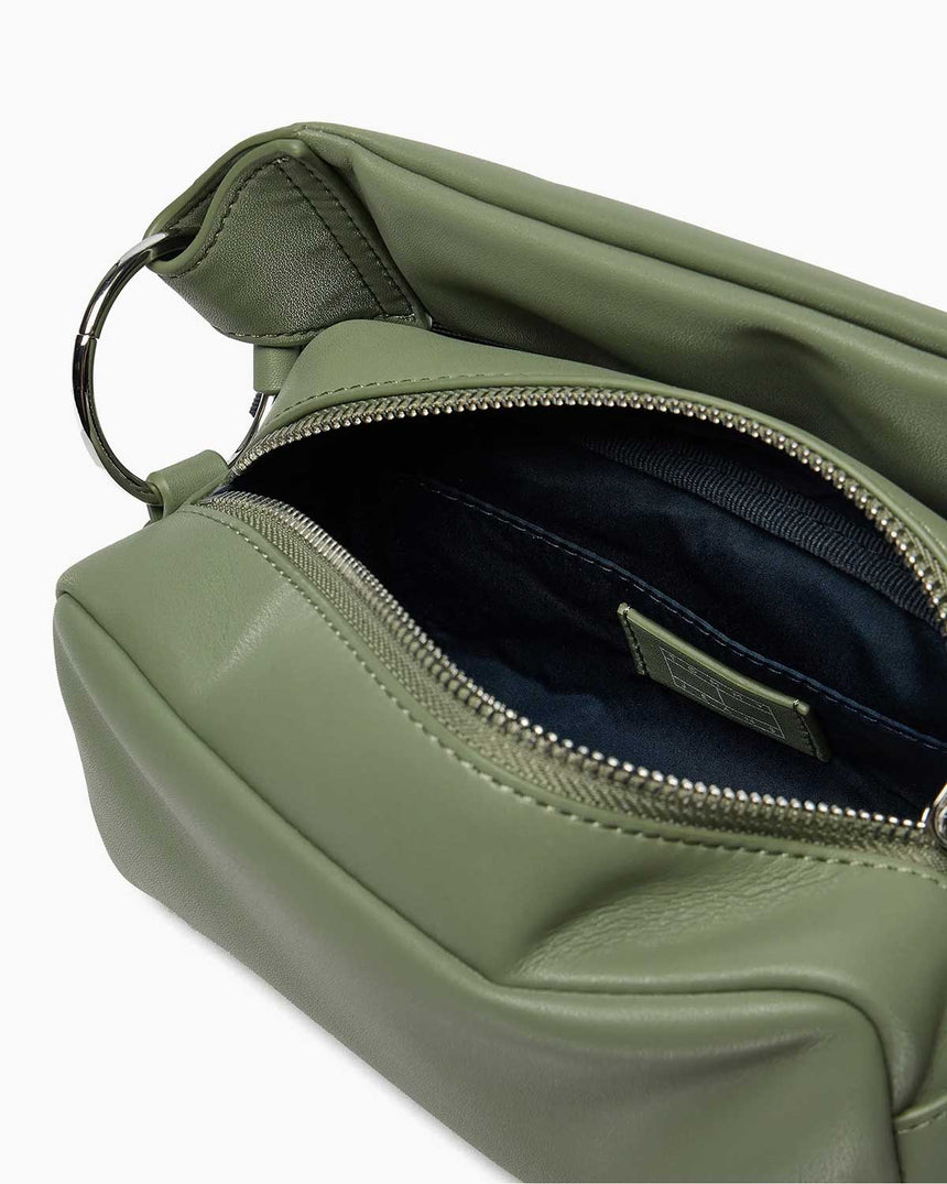 Tommy Hilfiger Bold Metal Yazılı Camera Bag