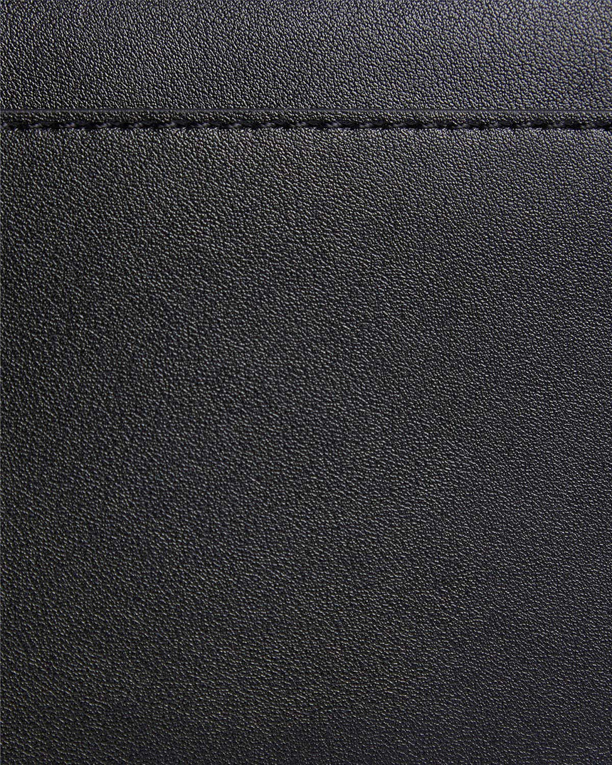 Calvin Klein Sculpted Flap Minibag Çapraz Askılı Çanta Black/White