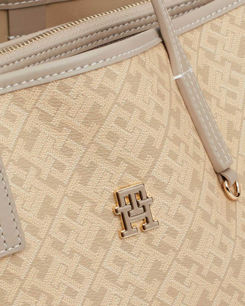 Tommy Hilfiger Monoplay Kadın Deri Tote Omuz Çantası Beige