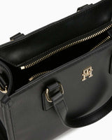 Tommy Hilfiger Uzun Askı Detaylı Mini El Çantası Black