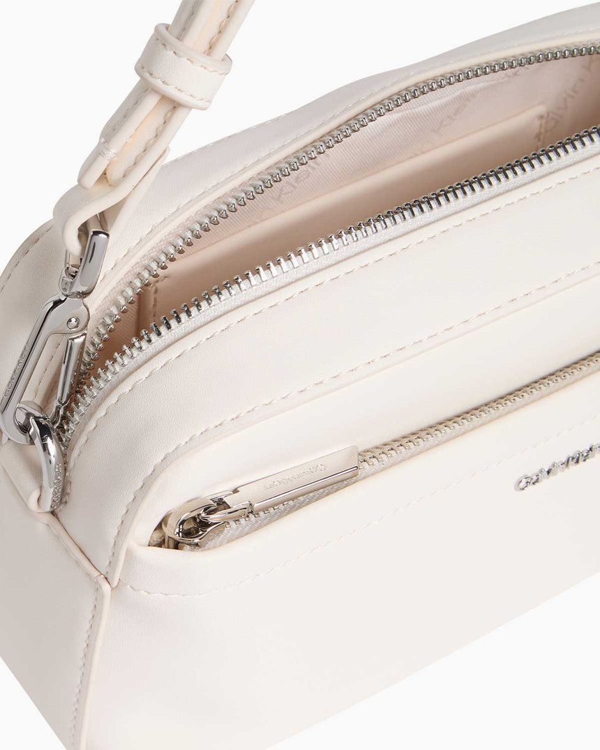 Calvin Klein Must Convertible Camera Bag Chalk
