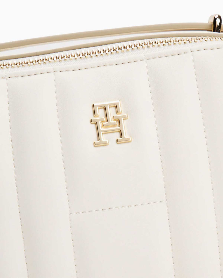 Tommy Hilfiger Feminen Kadın Çıkartılabilir Askılı Kamera Çantası Ivory Petal