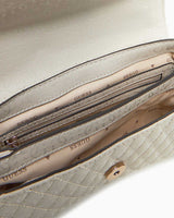 Guess Betula Convertible Flap Zincir Detaylı Parlak Omuz Çantası Tau