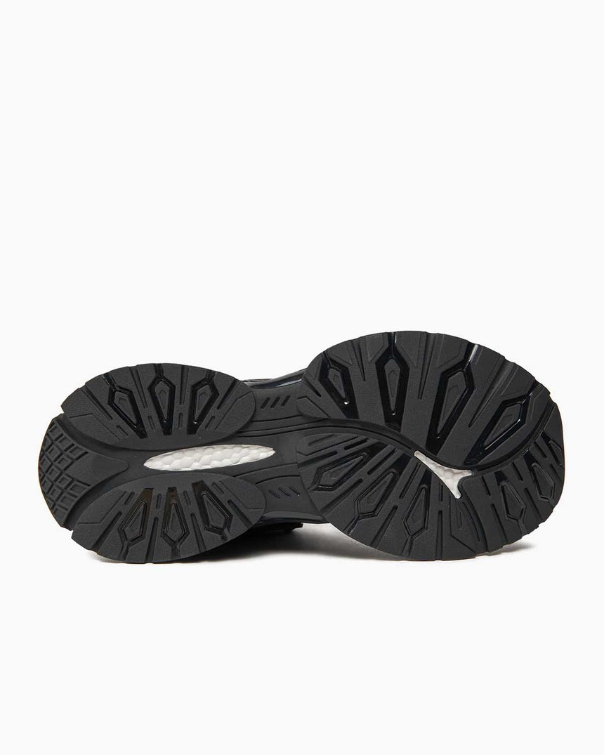 Guess Belluna Runner Sneaker Black