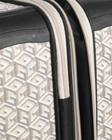 Guess Wilder 28 In 8-Wheel Travel Büyük Boy Valiz