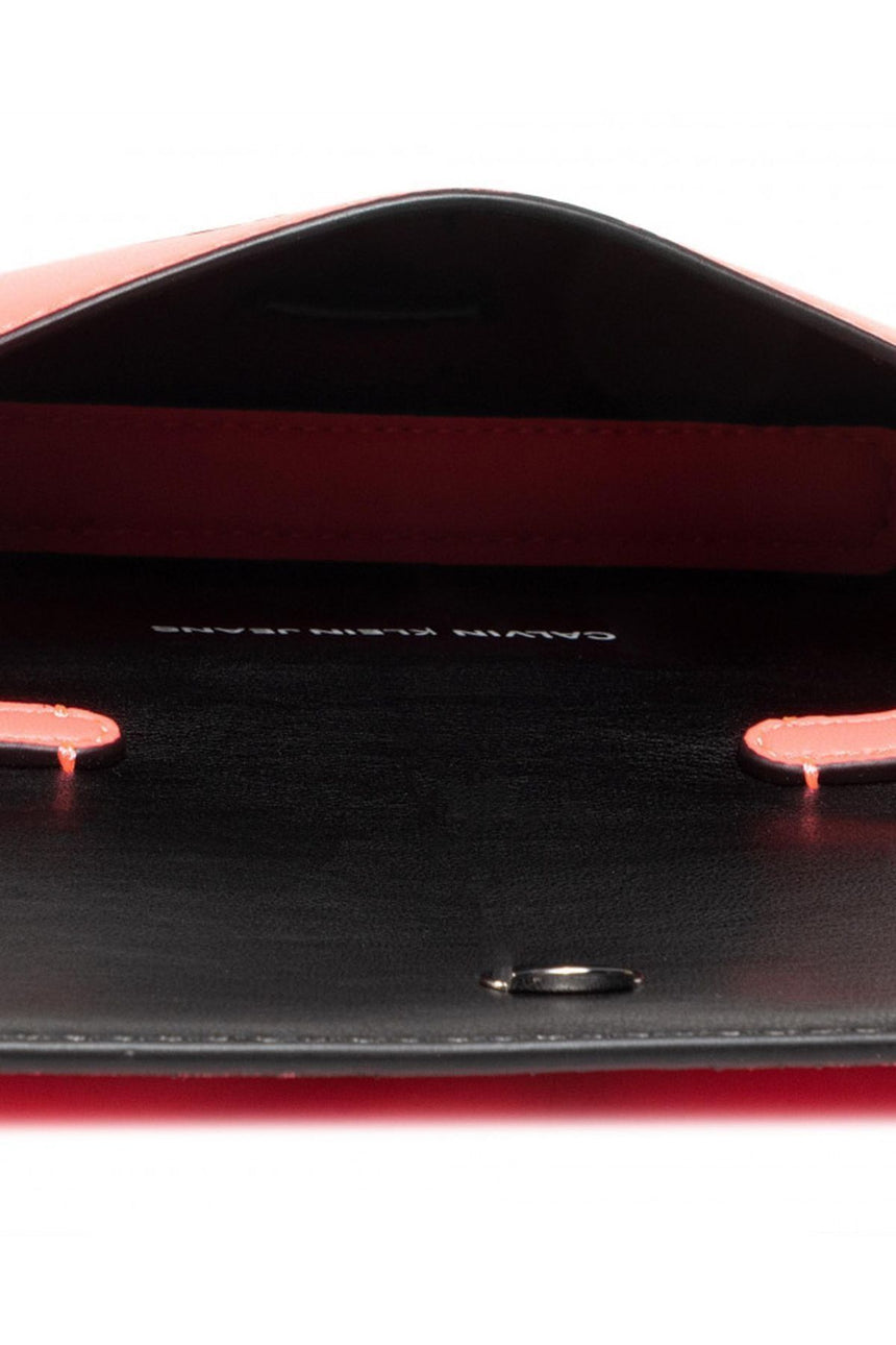 Calvin Klein Phone Crossbody Çapraz Askılı Kadın Çantası Fluo Pink