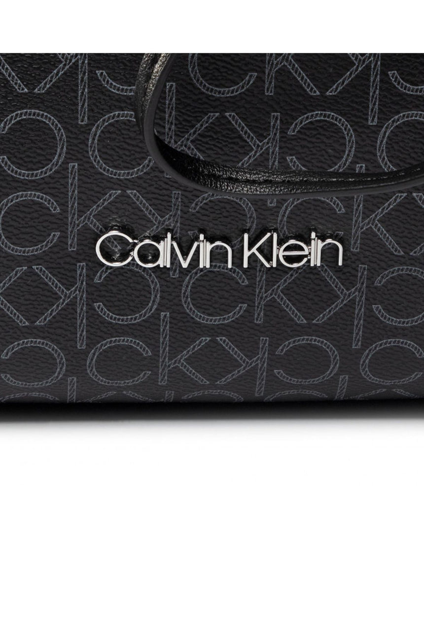Calvin Klein Mono Drawstring Md Kadın Kol Çantası Black Mono