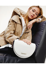 Tommy Hilfiger Staple Saddle Çapraz Askılı Kadın Çantası Bright White