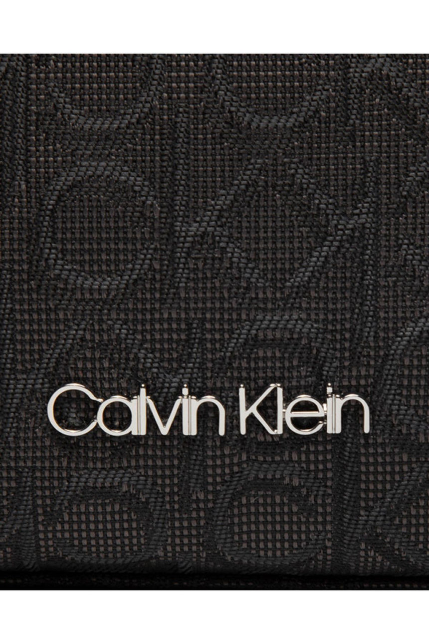 Calvin Klein Ew Body Jq Çapraz Askılı Kadın Çantası Black Mono
