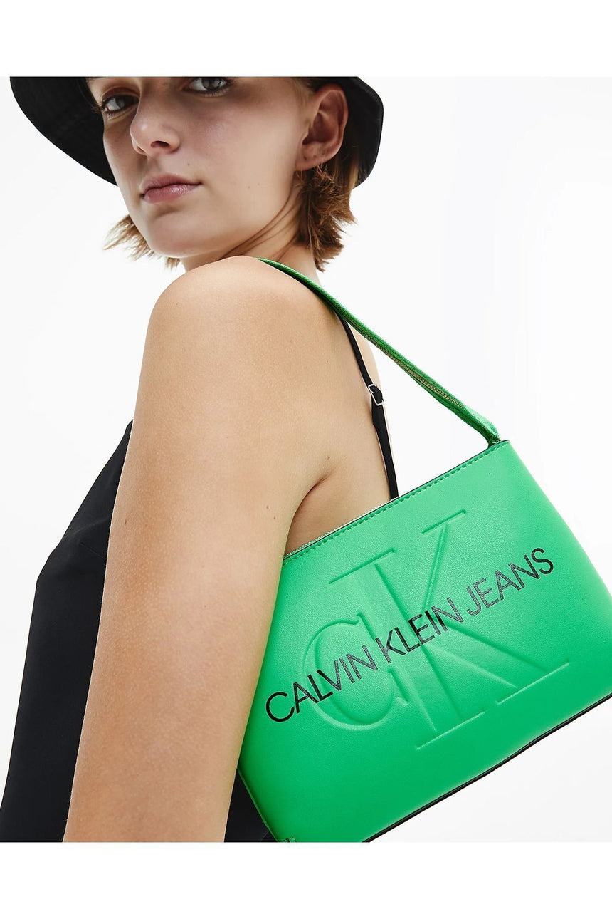 Calvin Klein Ckj Sculpted Mono Kadın Omuz Çantası Andean Toucan