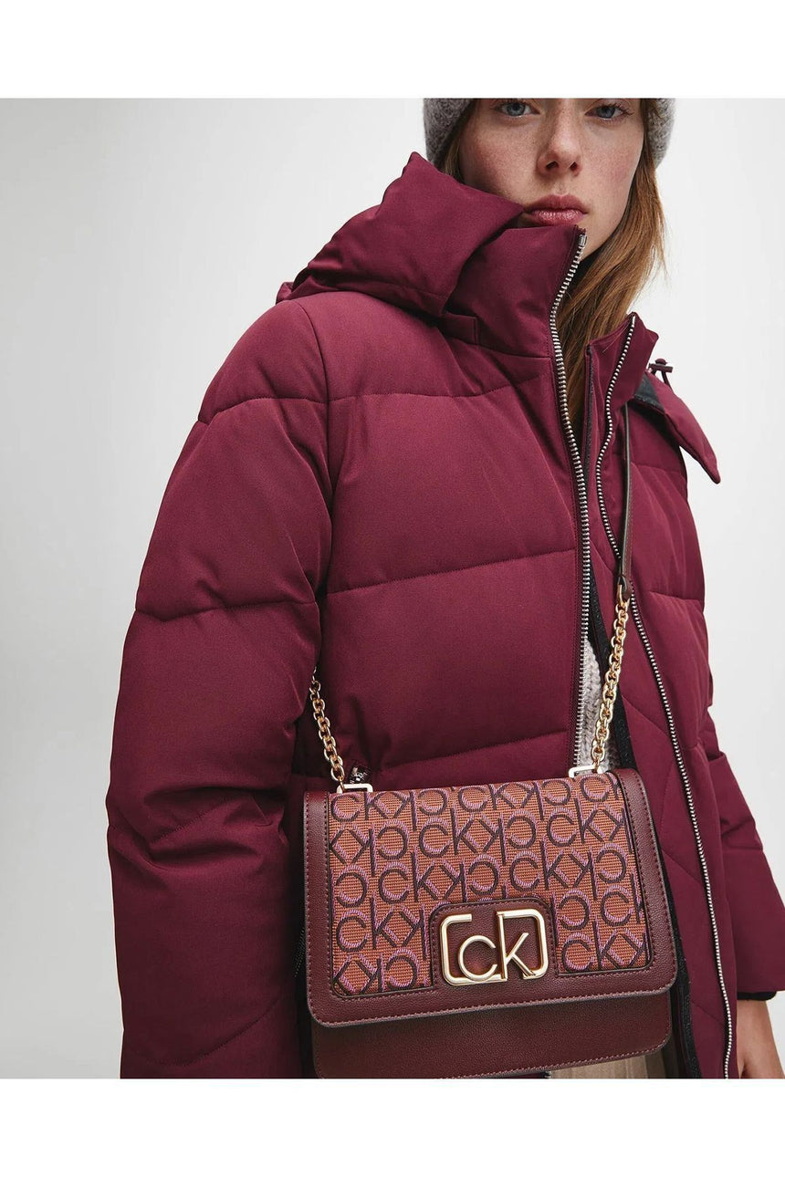 Calvin Klein Flap Shoulder Bag Md J Çapraz Askılı Kadın Çantası Cognac Mix