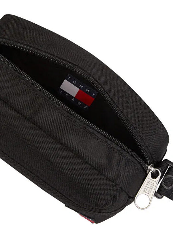Tommy Hilfiger Ess Daily Çapraz Askılı Çanta Black