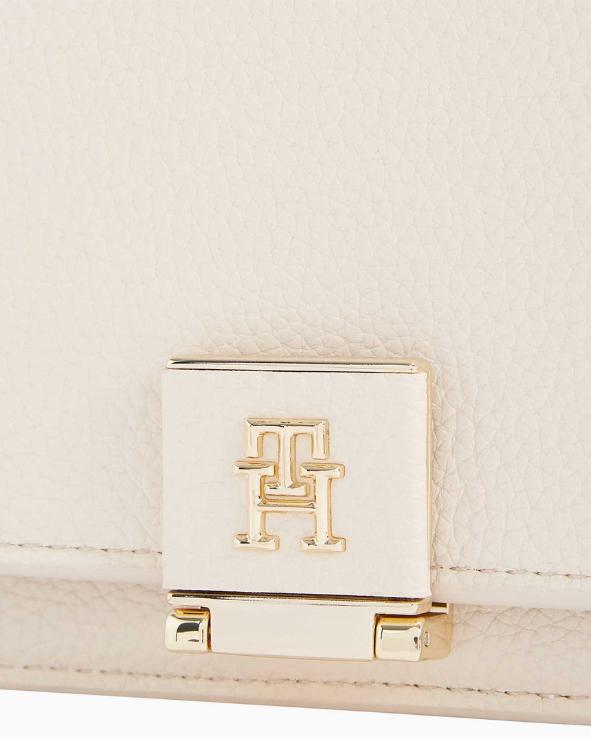 Tommy Hilfiger Heritage Flap Chain Çapraz Askılı Çanta Sugarcane