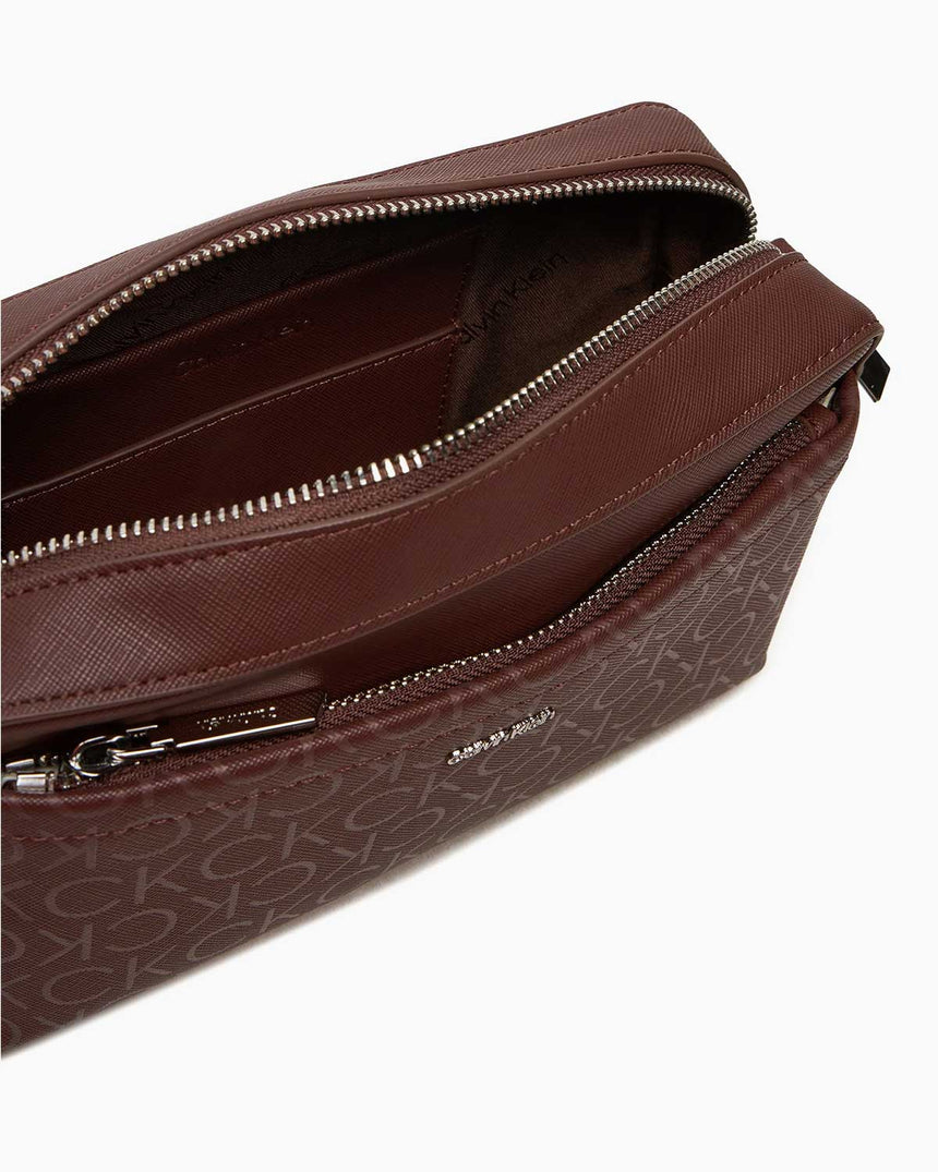 Calvin Klein Must Convertible Monogram Omuz Çantası Cioccolate Lab Monogram Pu