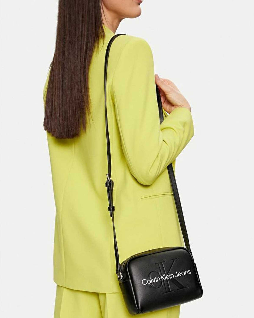 Calvin Klein Sculpted Camera Bag Çapraz Askılı Çanta
