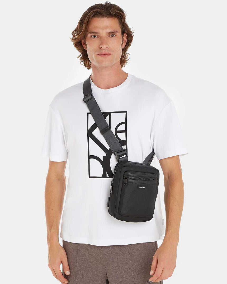 Calvin Klein Essential Reporter Çapraz Askılı Çanta CK Black