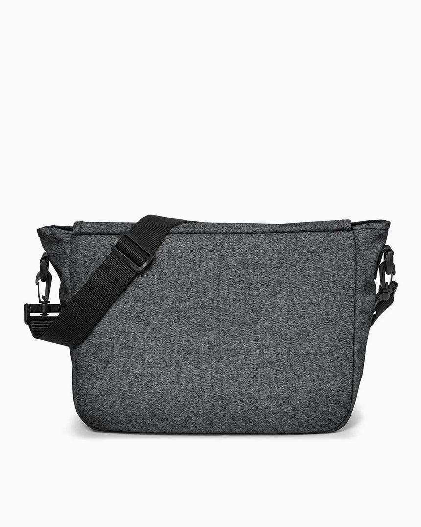 Eastpak Jr Kapaklı Postacı Çantası