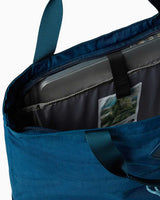 The North Face Berkeley Tote Pack Omuz Çantası Midnight Petrol/Algae Blue