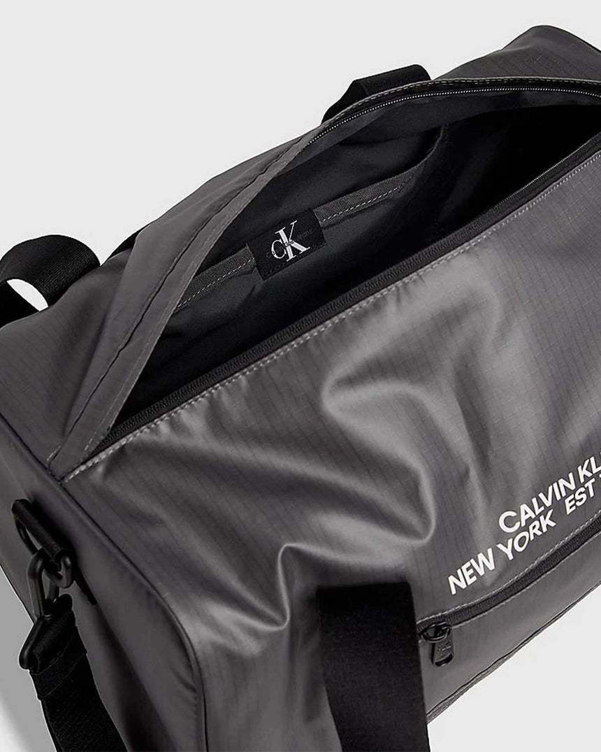 Calvin Klein 43P Erkek Spor Çantası Dark Grey