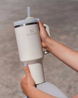 Stanley The Quencher H2.O FlowState Tumbler 1.18L / 40oz Termos Cream Tonal