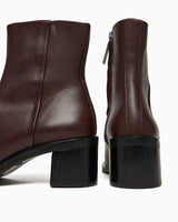 Calvin Klein Eden Fermuarlı Deri Kadın Bot CK Black