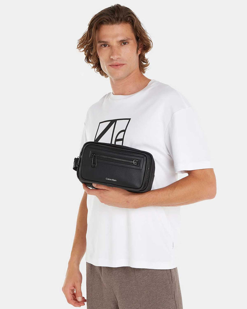 Calvin Klein Elevated Washibag Çapraz Askılı Çanta Black