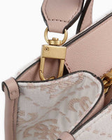 Guess Izzy Compartment El Çantası