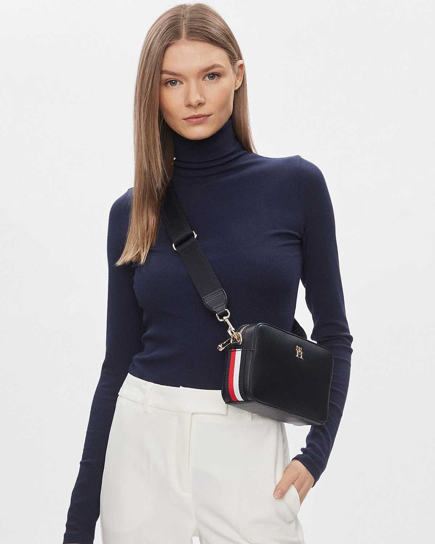 Tommy Hilfiger Essential Çapraz Askılı Çantaı Blue