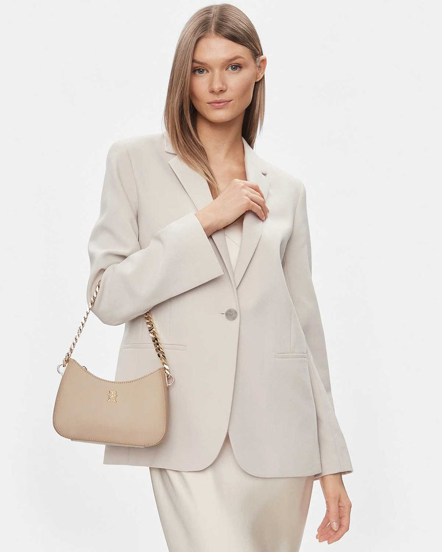 Tommy Hilfiger Refined Chain Zincir Detaylı Omuz Çantası Beige