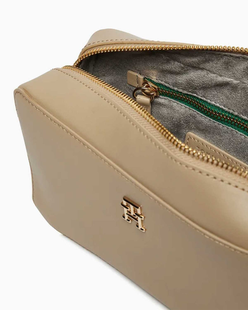 Tommy Hilfiger Monotype Mini Cüzdan Detaylı Çapraz Askılı Çanta