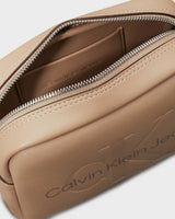 Calvin Klein Sculpted Camera Bag Çapraz Askılı Çanta