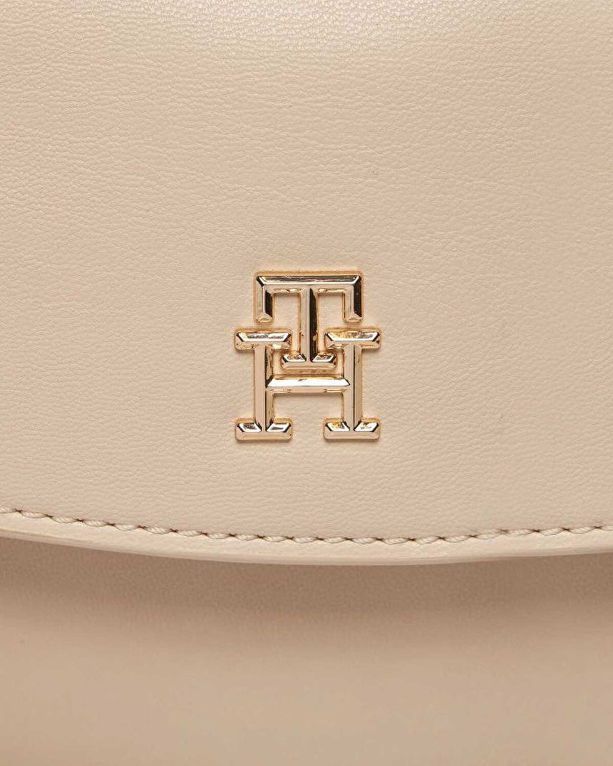 Tommy Hilfiger Chic Crossover Çapraz Askılı Çanta Classic Beige