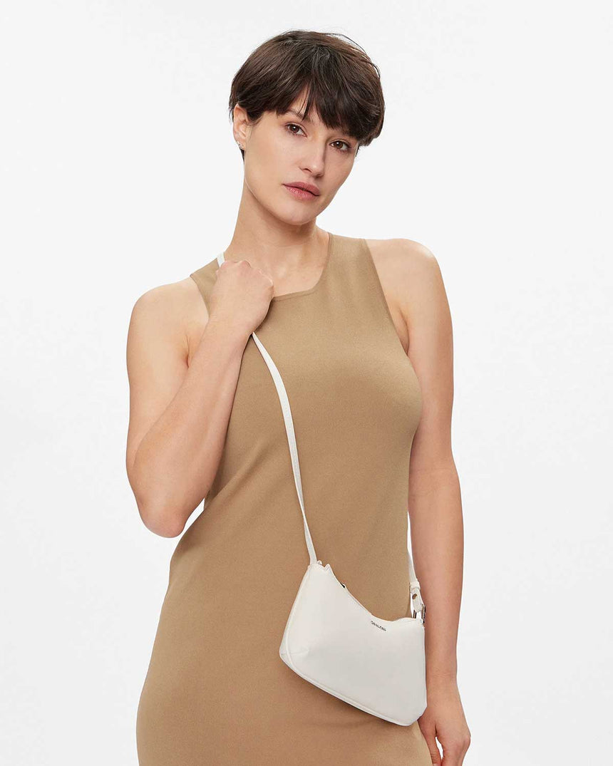 Calvin Klein Must Soft Crossbody Omuz Çantası Bright White
