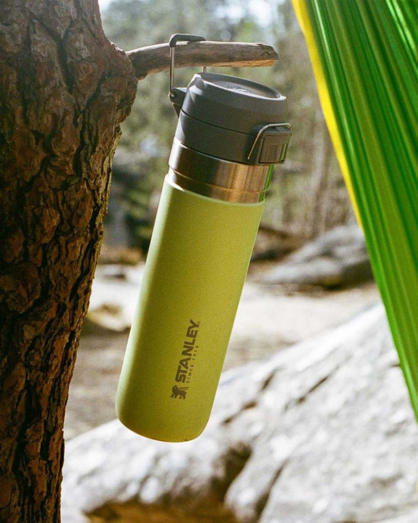Stanley The Quick Flip Water Bottle 1.06L / 36oz Citron