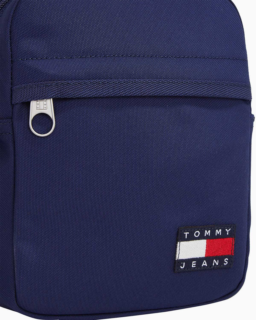 Tommy Hilfiger Ess Daily Sportwear Askı Logo Detaylı Çapraz Askılı Çanta Yale Navy