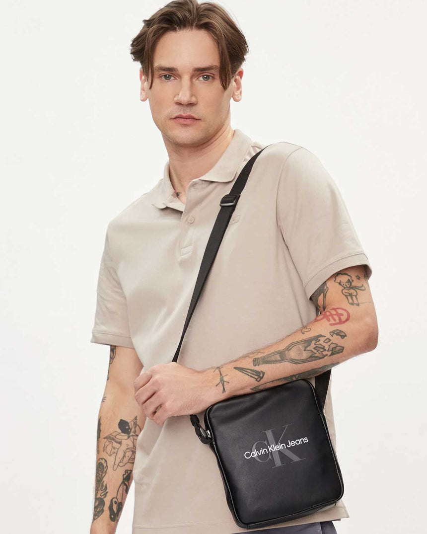 Calvin Klein Crossover Baskılı Çapraz Askılı Çanta Black