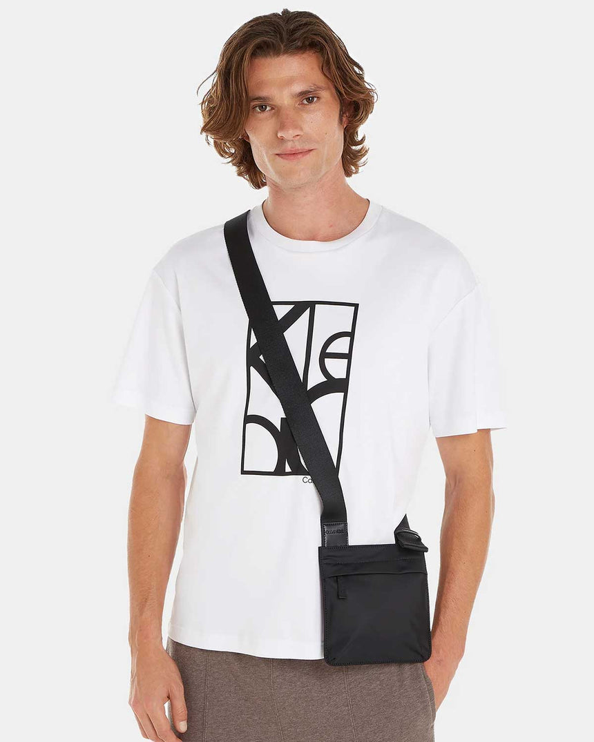 Calvin Klein Faded Flat Chest Çapraz Askılı Çanta Black